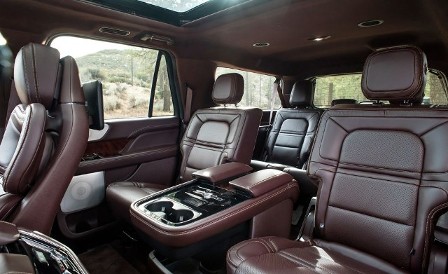  Lincoln Navigator Inside